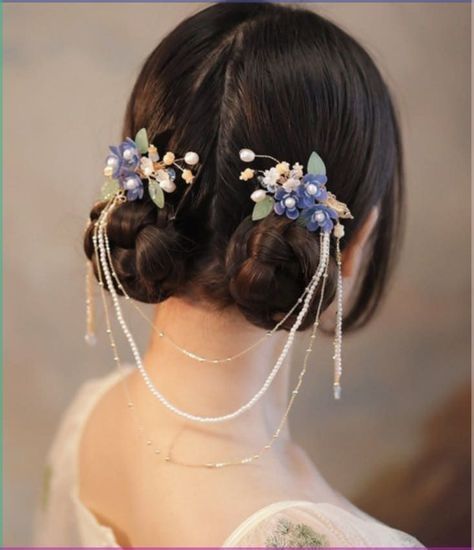 ปิ่นปักผมดอกไม้ทิพย์ - ปิ่นปักผมดอกไม้เล็กๆ มีห่วงไข่มุกห้อย