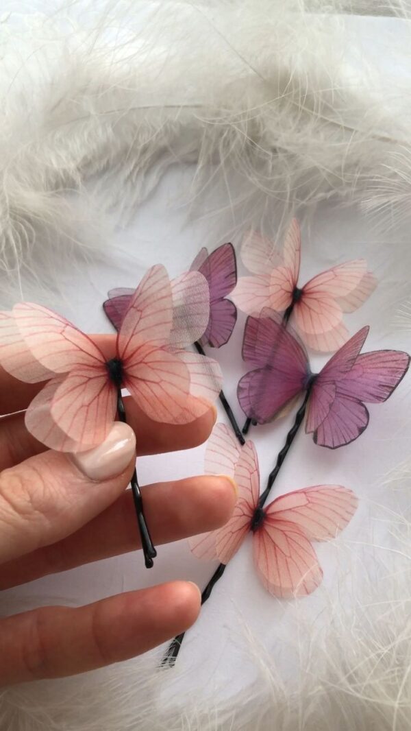 กิ๊บผีเสื้อนุ่มนิ่ม - กิ๊บผีเสื้อขนฟูเนื้อนุ่ม มี 2 สี