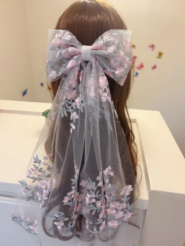 กิ๊บหางเปียดอกไม้ - โบว์ตาข่ายยาวติดดอกไม้และใบไม้